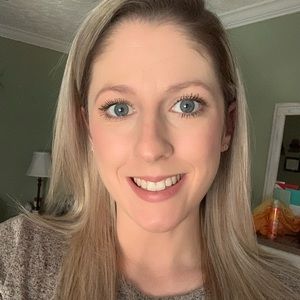 Meet your Posher, Ally